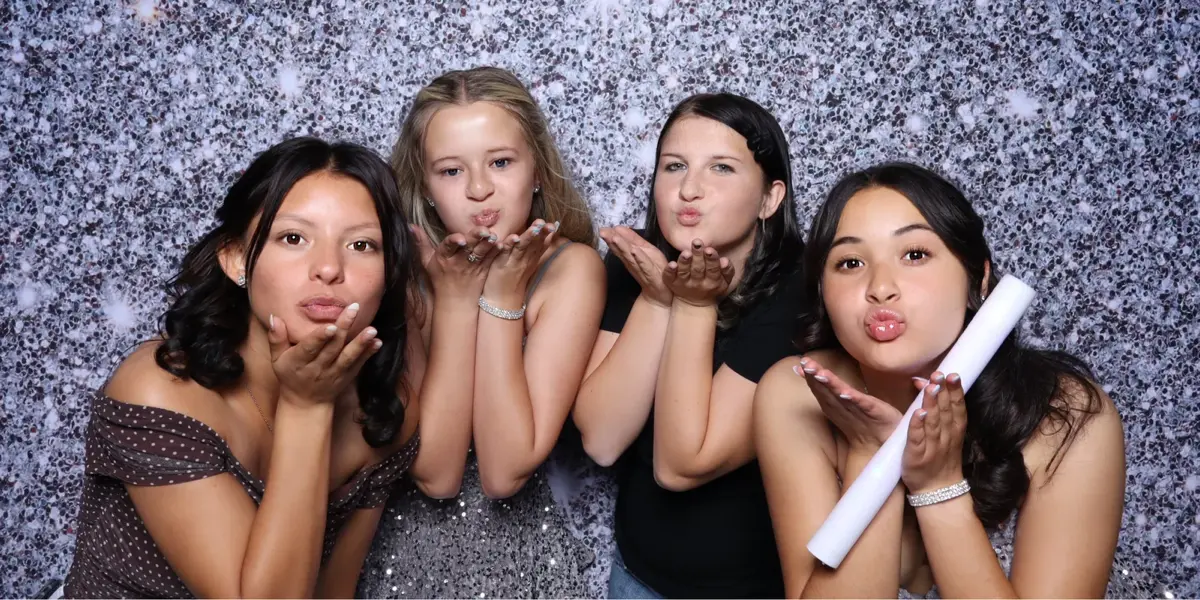 How to Plan a Quinceañera Photo Booth in Los Angeles — The Complete Guide — Captured Celebrations Los Angeles photo booth blog
